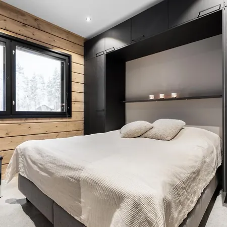 Lumikkomaeki B - Arctic Forest Retreat By Hilla *