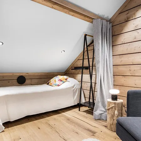 Lumikkomaeki B - Arctic Forest Retreat By Hilla